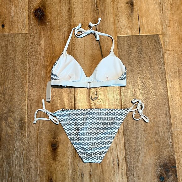 Splendid Avalon Eyelet Bikini Top & Matching Side Tie Bottoms Gray & White Sz S - Picture 2 of 8